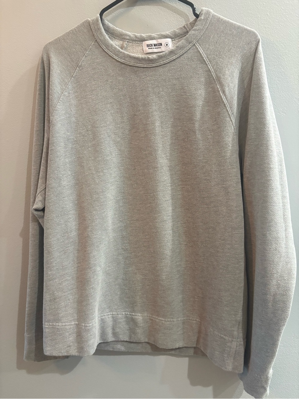 Buck Mason Men's Crewneck Sweatshirt  in Light Gray Size Medium